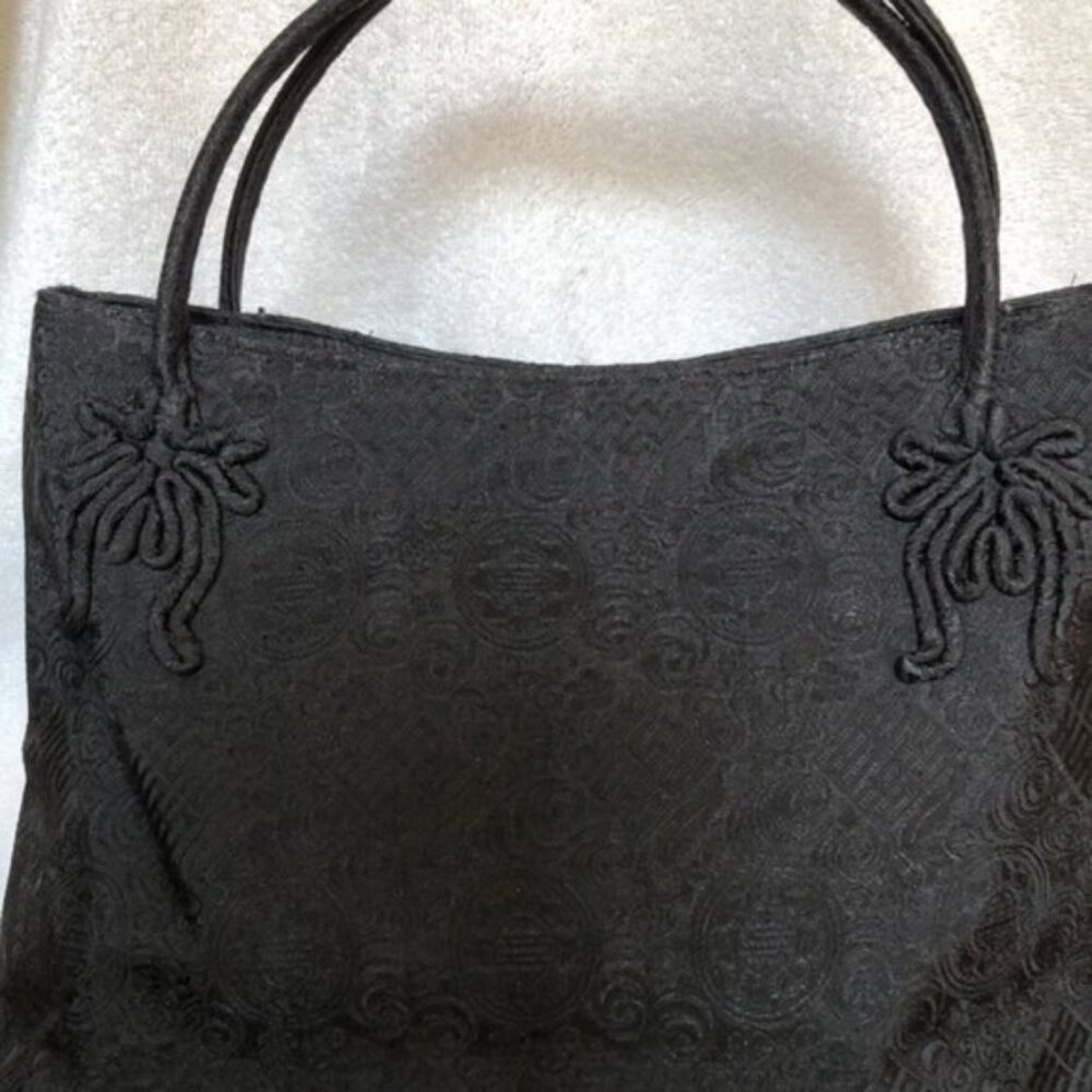 Elegant Black Hobo Bag - Picture 11 of 11